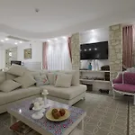 Hotel Cella & Ephesus *