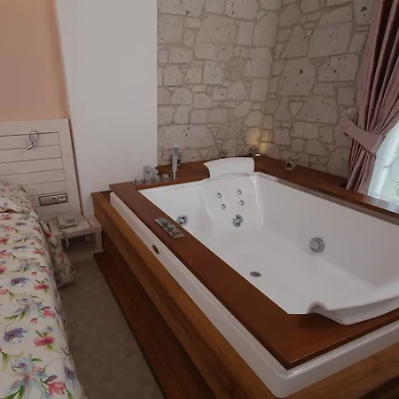 塞拉艾弗斯酒店&spa 酒店 *